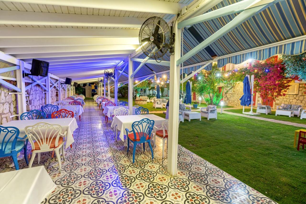 Alaroof Hotel Alaçatı Luaran gambar
